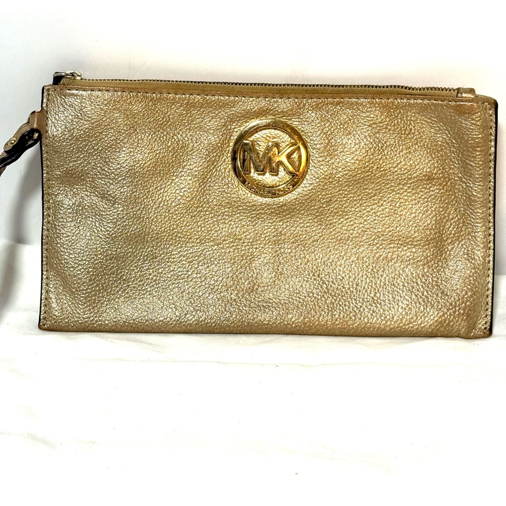 Michael kors gold wristlet